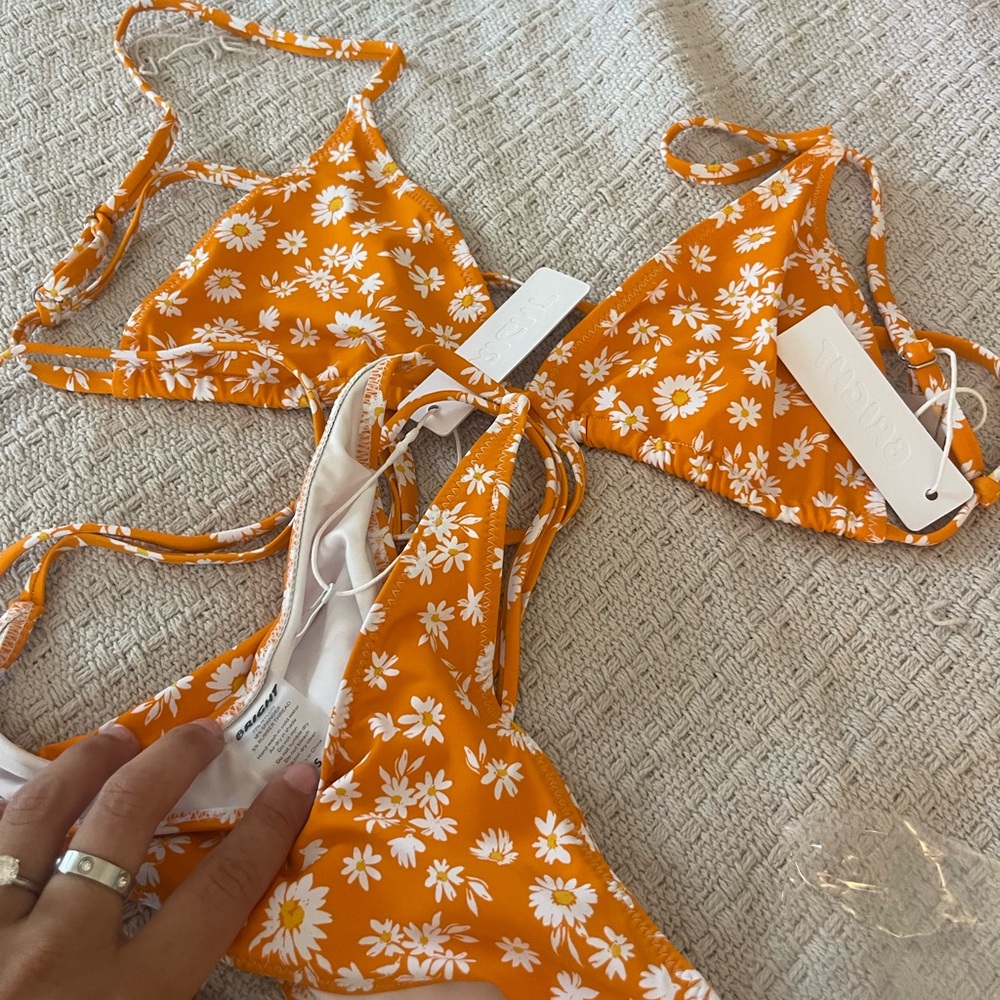 daisy bright swimwear bikini set